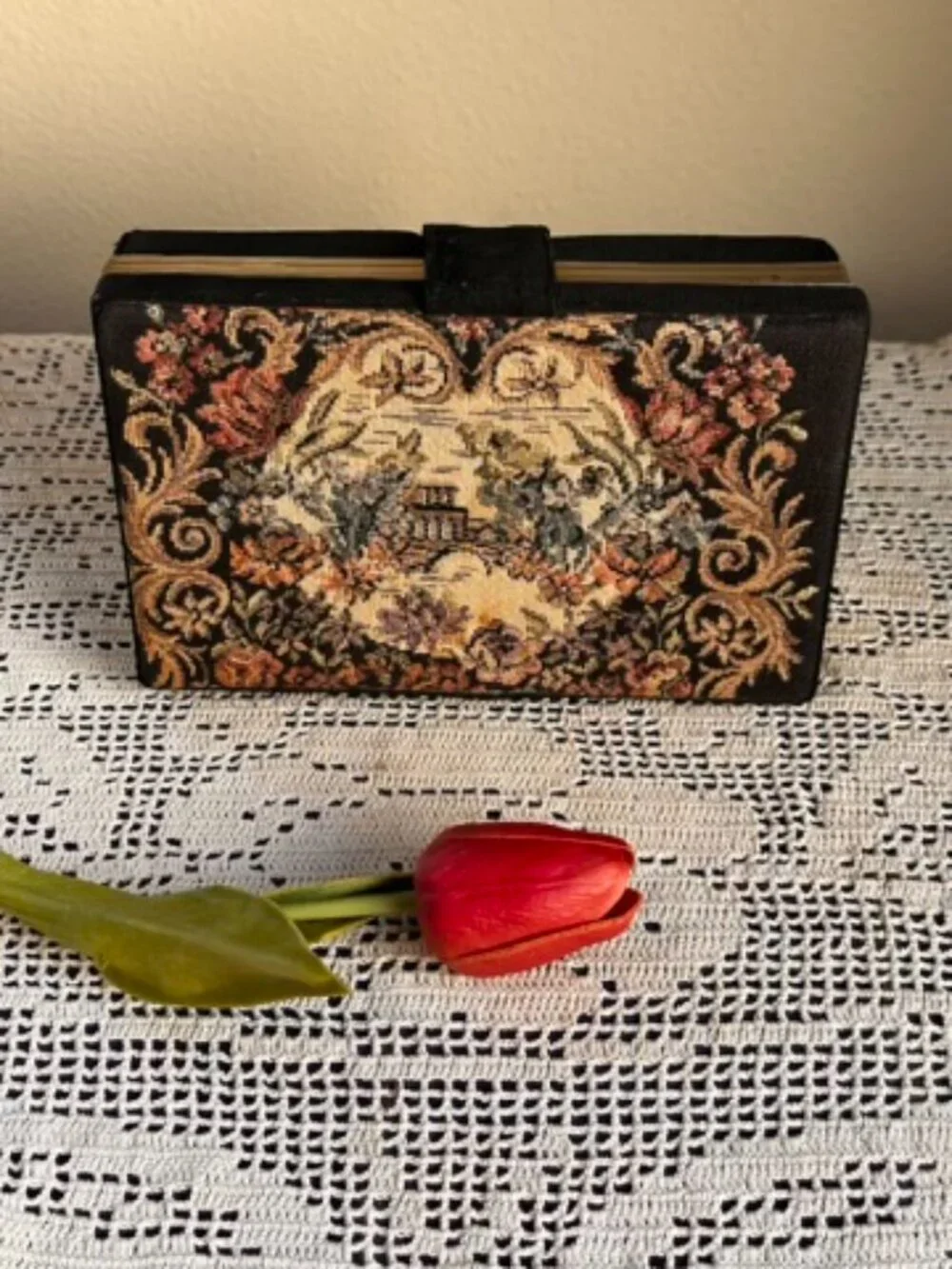 Black Faille Hard-Sided Vintage 1940s Vanity Clutch Purse w/ Tapestry & Mirror